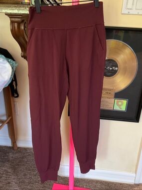 lululemon athletica Burgundy High-Rise Jogger Pants
